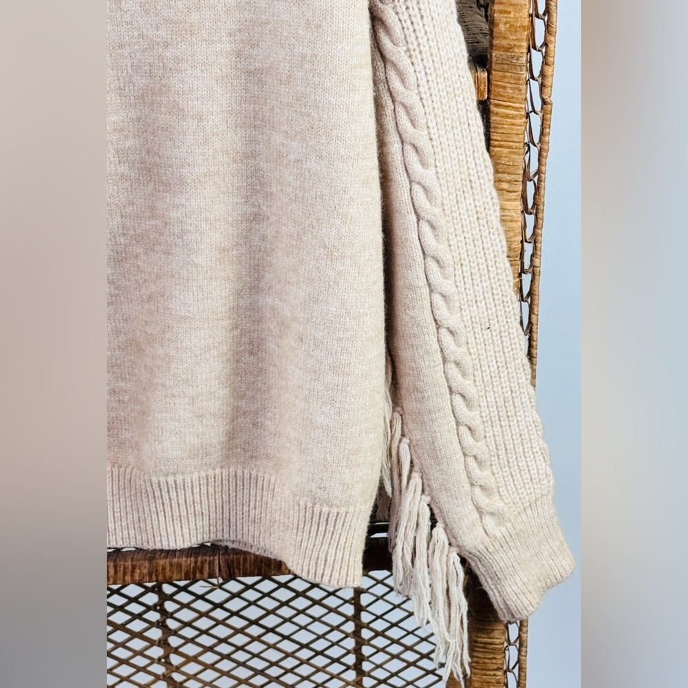 Bibi Fringe Knit Sweater Women’s Small Beige Pullover Cable Sleeve Boho Western - Picture 3 of 4